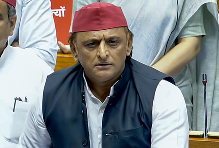 जेपीएनआईसी को निजी हाथों में सौंपने पर अखिलेश का तंज, बोले- ‘अब तो बस सरकार को ही ठेके पर देना या बेचना बचा है’