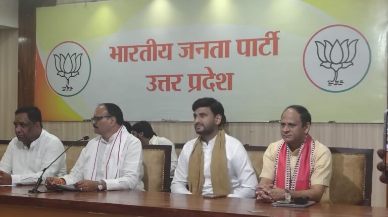 राहुल गांधी पर बरसे बृजेश पाठक, बोले- छात्रों की चीख नहीं सुनाई देती, युवा समझ चुका है दोहरा चरित्र