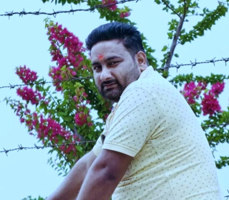 इटावा में 32 वर्षीय युवक की पीटकर गोली मारकर हत्या, बिजली की कटिया को लेकर रंजिश का शक