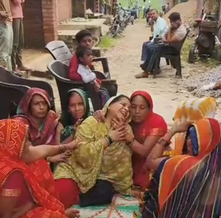 कानपुर में दर्दनाक हादसा! ट्रक की चपेट में आई बाइक, 45 वर्षीय युवक की मौके पर मौत; भांजा गंभीर घायल