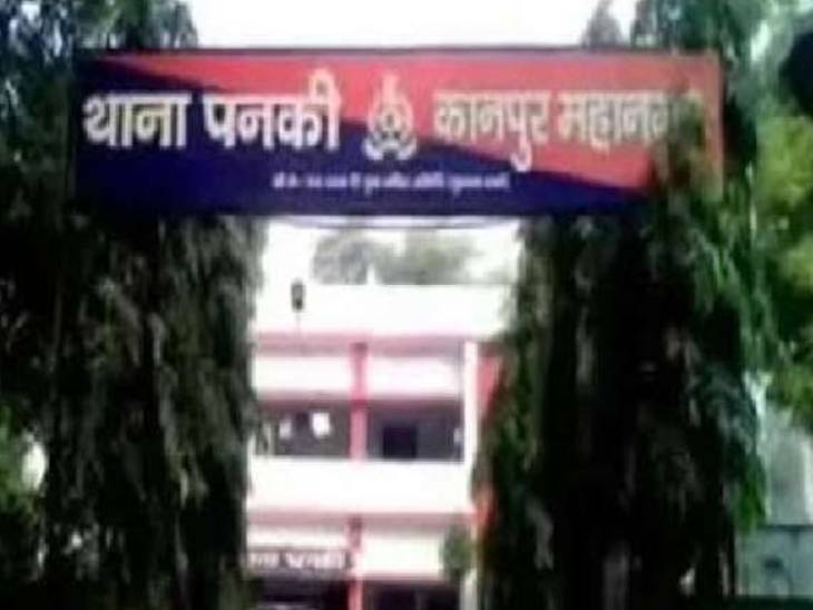 कानपुर में सड़क किनारे युवक की लाश से सनसनी, पास में नशे में मिला घायल; ट्रक के पहियों पर खून के निशान से गहराया रहस्य