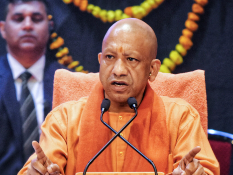 योगी बोले- कांवड़ सिर्फ आस्था नहीं, सामाजिक एकता और सेवा का महापर्व; इसे बनाएं सामाजिक उत्सव