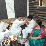 मुजफ्फरनगर में रक्षाबंधन की अनूठी पहल, ब्रह्माकुमारी बहनों ने गणमान्यजनों को बांधा रक्षासूत्र; दिया नशामुक्ति और सद्भाव का संदेश