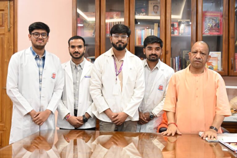 MBBS-BDS इंटर्न्स के लिए बड़ी खुशखबरी, स्टाइपेंड ₹12 हजार से बढ़कर ₹25 हजार; सीएम योगी ने जताया आभार