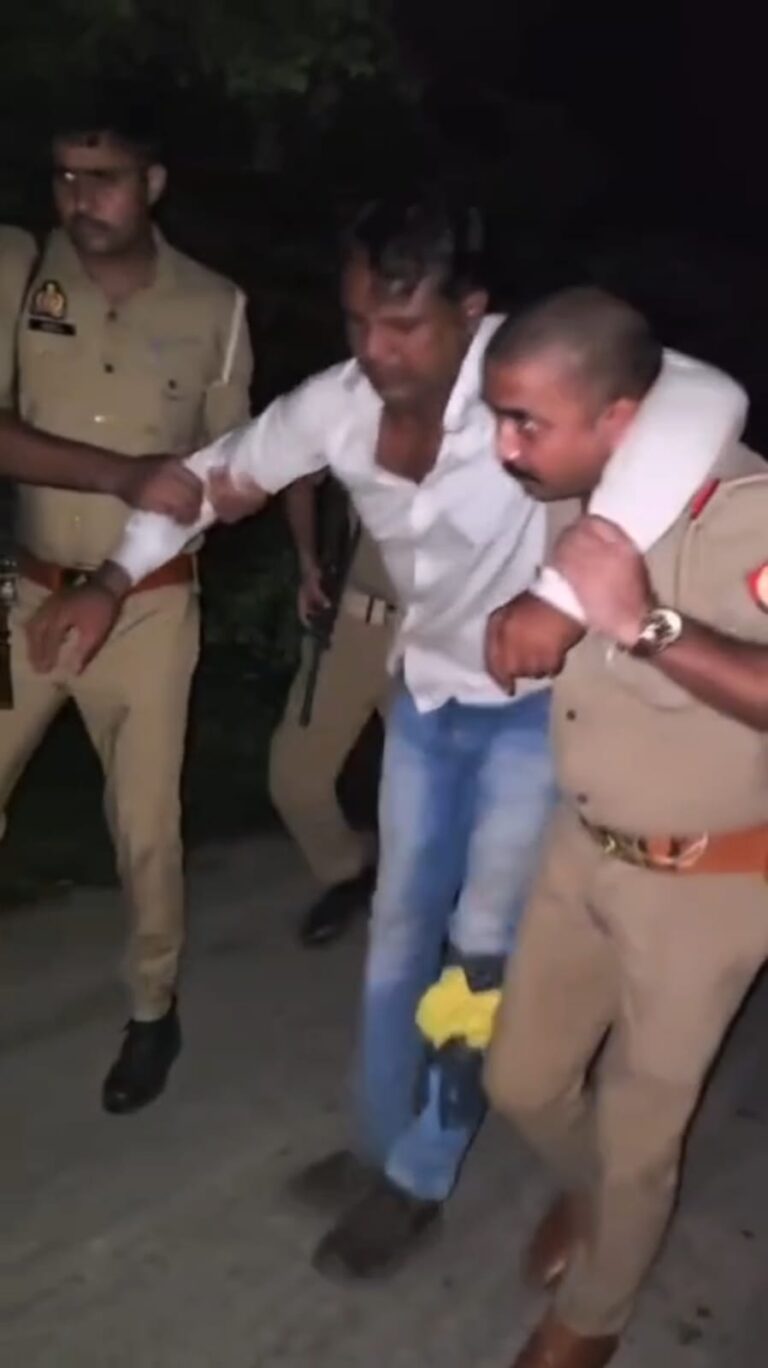 जौनपुर में पुलिस मुठभेड़: 50 हजार का इनामी हिस्ट्रीशीटर बदमाश पैर में गोली लगने से घायल, साथी गिरफ्तार