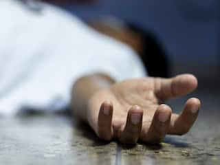 नोएडा के नशा मुक्ति केंद्र में युवक की मौत! बाथरूम में फंदा लगाकर जान देने की कोशिश, अस्पताल में तोड़ा दम