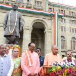 अटल पुण्यतिथि पर सीएम योगी ने दी श्रद्धांजलि, बोले- छह दशक का सार्वजनिक जीवन रहा निष्कलंक और राष्ट्र प्रथम रहा ध्येय