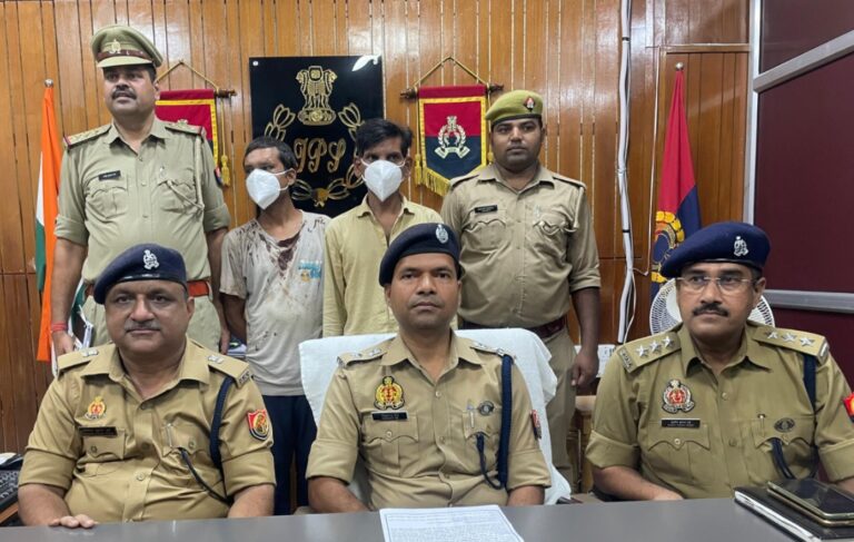 लखनऊ में कार के अंदर मिला युवक का शव, मारपीट के बाद हत्या का खुलासा; दो आरोपी गिरफ्तार