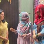 मुजफ्फरनगर में नाबालिग से सामूहिक दुष्कर्म के बाद पीड़ित परिवार से मिलीं पालिका अध्यक्ष मीनाक्षी स्वरूप, कार्रवाई का भरोसा