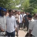 बाराबंकी में चंद्रशेखर आजाद को पुलिस ने रोका, विनोद साहनी के परिजनों से मिलने गोण्डा जा रहे थे; समर्थकों ने टोल बैरियर तोड़ा