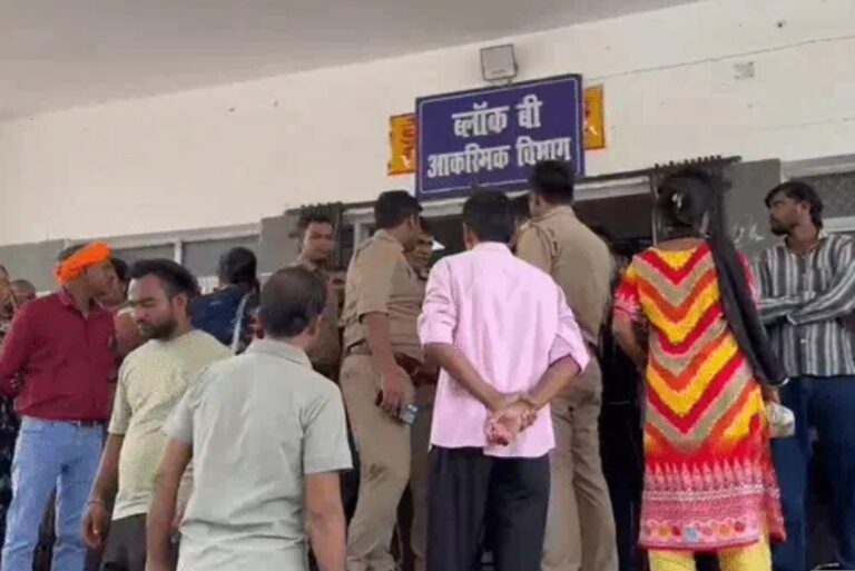 कानपुर में डांसर की संदिग्ध मौत से हड़कंप, गले पर मिले चोट के निशान; परिजनों ने जताई हत्या की आशंका