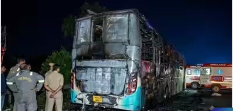 ग्रेटर नोएडा बस अग्निकांड में 9 मौतों पर CM योगी का बड़ा ऐलान, मृतकों के परिजनों को 2-2 लाख और घायलों को 50 हजार