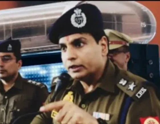 ककरौली थाने के दो दरोगाओं पर गिरी गाज, एसएसपी ने हरिओम और जबर सिंह को किया निलंबित