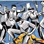खतौली में गली में खेल रहे युवक से मारपीट, बचाने पहुंचे भाई पर भी लाठी डंडों से हमला, जान से मारने की धमकी का आरोप