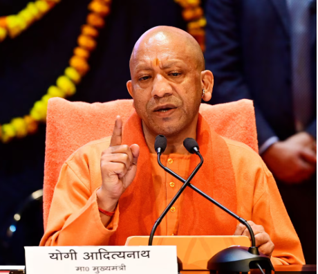 यूपी में बड़ा प्रशासनिक फेरबदल: 14 IAS और 34 PCS अफसरों के तबादले, दीपक कुमार पाल बने मुजफ्फरनगर के नए नगर मजिस्ट्रेट