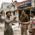 मुजफ्फरनगर में पुलिस पर गंभीर आरोप! 43 मुकदमों वाले ‘भीम परिवार’ के पक्ष में कार्रवाई का दावा, शिकायतकर्ता पर FIR 260/2024 दर्ज कराने का आरोप