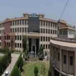 मुजफ्फरनगर मेडिकल कॉलेज के मेडिकल स्टोर पर छापा, MRP से ज्यादा वसूली की शिकायत; दो दवाओं के सैंपल सील