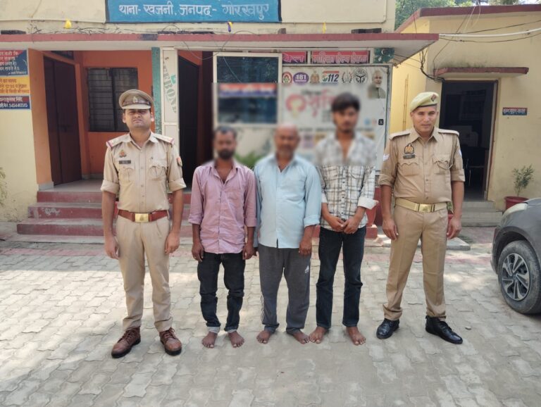 गोरखपुर में रास्ते में युवक को रोककर गाली-गलौज और मारपीट, जानलेवा हमले के आरोप में तीन गिरफ्तार