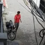 घर के बाहर खड़ी बाइक पर चोरों की नजर, रातोंरात मोटरसाइकिल गायब; CCTV फुटेज खंगाल रही मीरापुर पुलिस