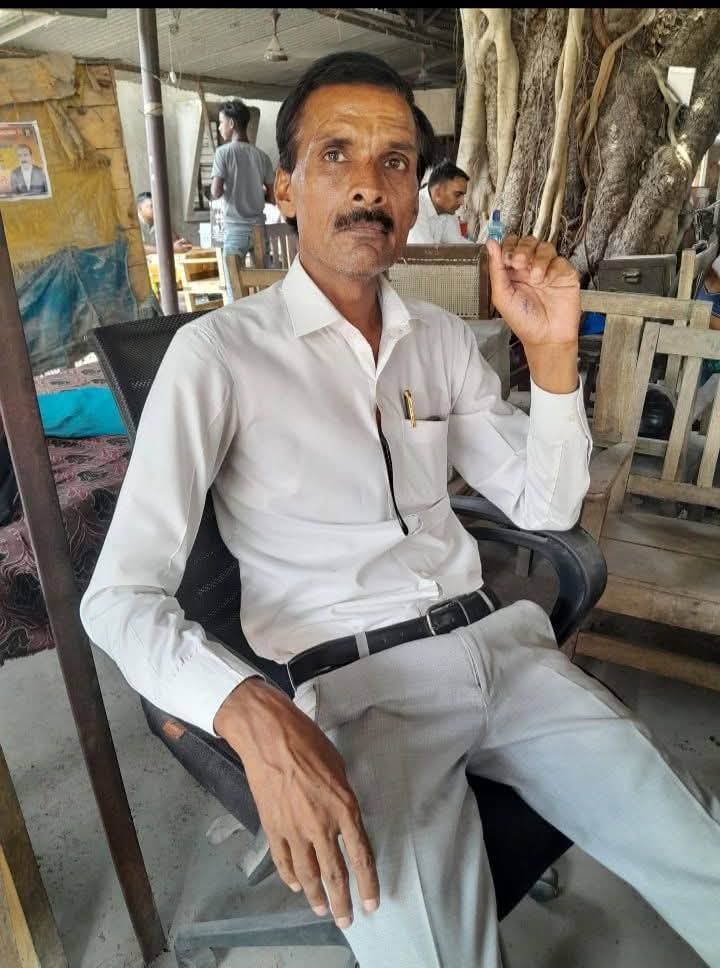 गोरखपुर में गुंबद हादसे में दो अधिवक्ताओं की मौत, निर्माण पर उठे सवाल; DM ने दिए जांच के आदेश