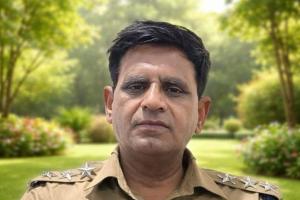 मुजफ्फरनगर की राह में मौत ने रोका डीएसपी का सफर, एक्सप्रेस-वे पर ट्रक में घुसी कार; इलाज के दौरान नरेंद्र सिंह ने तोड़ा दम