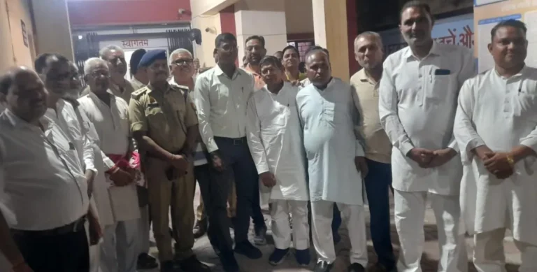 मुजफ्फरनगर में विश्वकर्मा शोभायात्रा विवाद खत्म! प्रशासन की बैठक में बनी सहमति, बिना समिति के नाम के निकलेगी यात्रा
