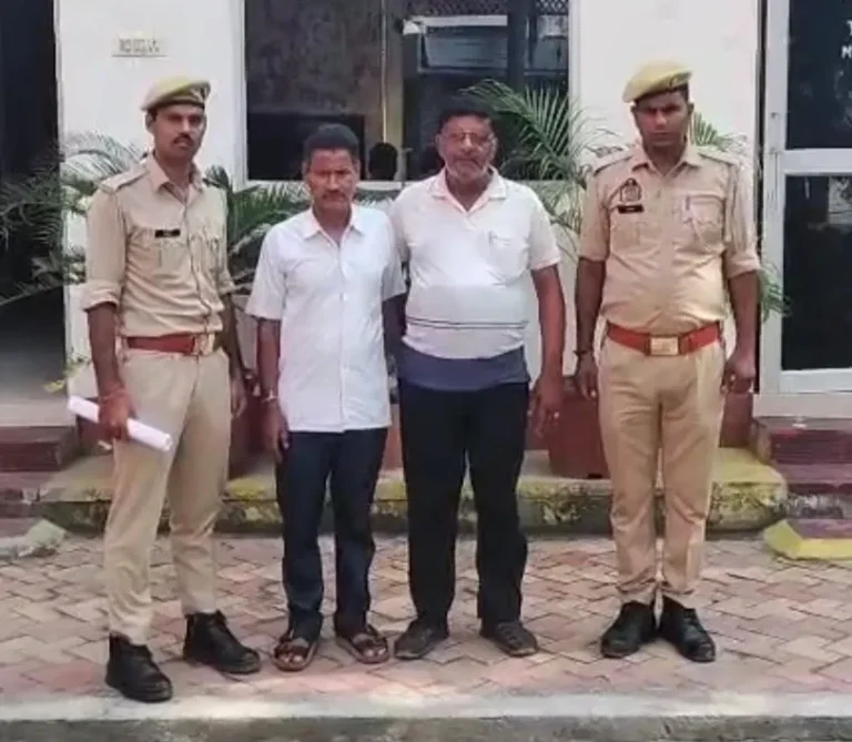 मंसूरपुर में पुलिस की बड़ी कार्रवाई, आरोपियों के कब्जे से करीब 20 लीटर डीजल बरामद; ट्रक मालिक की शिकायत पर खुला मामला