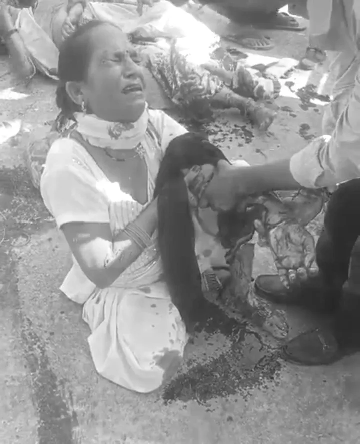 मुजफ्फरनगर में तेरहवीं से लौट रहे मेहमानों की ई-रिक्शा पलटी, दो महिलाएं गंभीर घायल