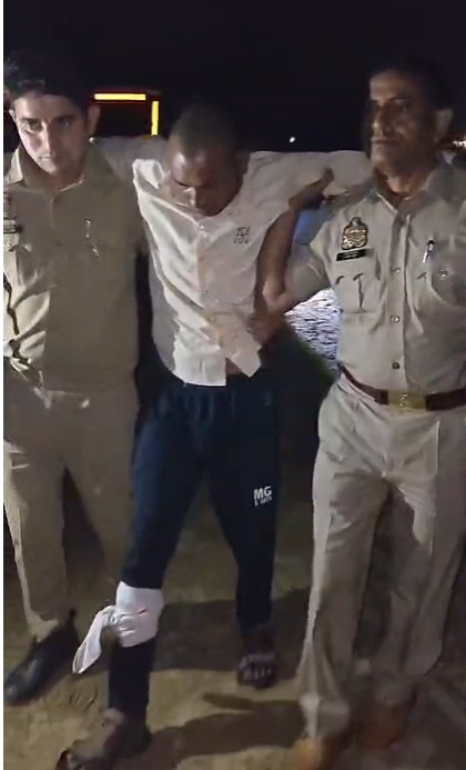 शाहजहांपुर में पुलिस मुठभेड़ के बाद चोरी की ट्रैक्टर-ट्रॉली बरामद, एक आरोपी घायल और दूसरा गिरफ्तार