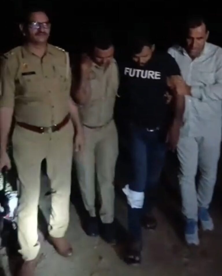 नोएडा सेक्टर-63 में मुठभेड़, शुभम उर्फ शिवम पैर में गोली लगने से घायल; चोरी की बाइक और तमंचा बरामद