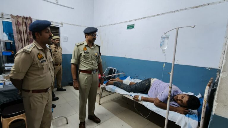 देवरिया में हत्यारोपी से पुलिस की मुठभेड़, पैर में लगी गोली; तमंचा-कारतूस बरामद, RSS कार्यकर्ता हत्याकांड से जुड़ा है मामला