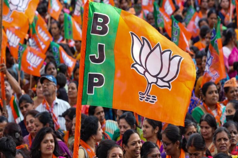 यूपी भाजपा ने महिला, किसान और OBC मोर्चा की नई टीम घोषित की, 43 पदाधिकारियों को जिम्मेदारी; क्षेत्रीय अध्यक्ष भी नियुक्त