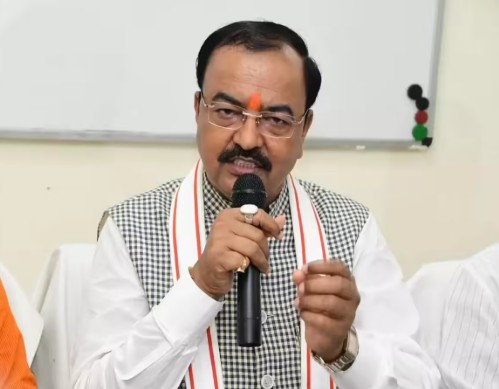 कौशांबी के शिवाजी इंटर कॉलेज में छात्रों के प्रदर्शन पर एक्शन, डिप्टी CM केशव मौर्य ने गठित कराई जांच समिति