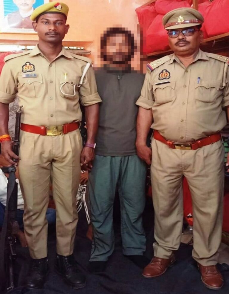 जौनपुर में हत्या के प्रयास का आरोपी संदीप यादव गिरफ्तार, .32 बोर की पिस्टल बरामद