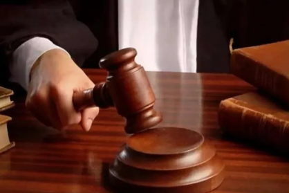 मुजफ्फरनगर में बच्चों को स्कूल छोड़ लौट रही महिला को घेरकर हमला- सिर पर लोहे के पंच से वार, मंगलसूत्र-कुंडल छीनने का आरोप; 17 नामजद