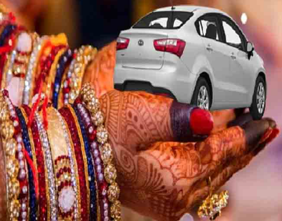 मुजफ्फरनगर में दहेज में कार नहीं मिली तो विवाहिता को घर से निकाला! समझौते के दौरान गला घोंटने की कोशिश, 6 पर मुकदमा