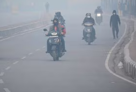 दिवाली से पहले मेरठ की हवा ने बढ़ाई धड़कनें! AQI 301 पर पहुंचा, दिल्ली-NCR में प्रदूषण का अलर्ट