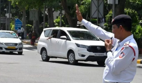 1 नवंबर से दिल्ली में इन गाड़ियों की एंट्री पर लगेगी रोक! मुजफ्फरनगर परिवहन विभाग का अलर्ट, निकलने से पहले चेक करें नियम