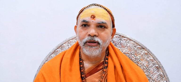 बद्रीनाथ हेलीकॉप्टर हादसे पर शंकराचार्य अविमुक्तेश्वरानंद ने जताया शोक: 6 लोगों की मौत पर संवेदना, उच्चस्तरीय जांच की मांग