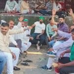 बुढ़ाना ग्रामीण बैंक में फंसी रकम के लिए भाकियू का धरना सातवें दिन भी जारी, खाताधारकों को वापसी की उम्मीद