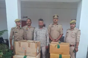 दिवाली से पहले मुजफ्फरनगर में पटाखों के अवैध कारोबार पर पुलिस का बड़ा प्रहार, गोदाम से 500 किलो पटाखे बरामद; दो गिरफ्तार