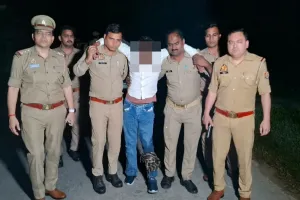 मुजफ्फरनगर में पुलिस मुठभेड़: महिला के कुंडल ठगने वाला तैयब गिरफ्तार, 15 मुकदमे दर्ज