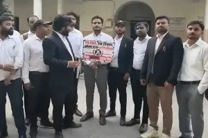 मुजफ्फरनगर में वकीलों की हुंकार! सुरक्षा और सम्मान के लिए निकाली अधिवक्ता एकता यात्रा, UP में एडवोकेट प्रोटेक्शन एक्ट लागू करने की मांग तेज