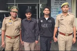 मुजफ्फरनगर में अंतरराष्ट्रीय साइबर ठगी के नेटवर्क का भंडाफोड़! थाईलैंड तक जुड़े तार, 70 सिम से विदेशियों को भेजते थे WhatsApp OTP, दो गिरफ्तार