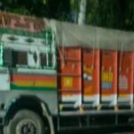 मुजफ्फरनगर गुड़ मंडी में मंडी समिति की बड़ी कार्रवाई, 25 टन गुड़ से लदा राजस्थान नंबर का संदिग्ध ट्रक पकड़ा
