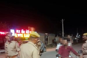 मुजफ्फरनगर में त्योहारों पर सुरक्षा का कड़ा पहरा, SSP सूरज कुमार राय के निर्देश पर पुलिस की पैदल गश्त तेज