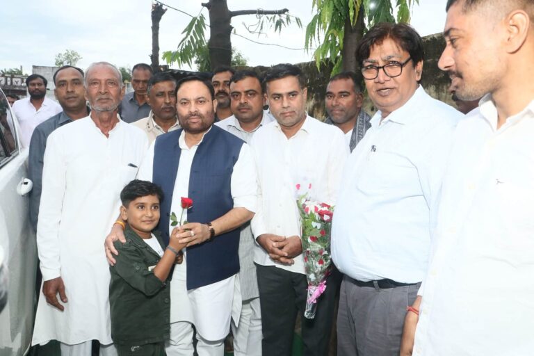 पुरकाजी को मंत्री अनिल कुमार की बड़ी सौगात! शेरपुर नगला से रामनगर तक बनेगी सड़क, फीता काटकर निर्माण कार्य का किया शुभारंभ